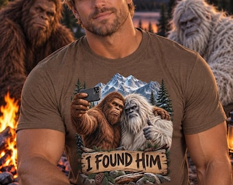 Funny Bigfoot Yeti Selfie T-Shirt, Cryptid Mountain Wilderness Tee