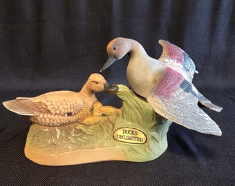 Jim Beam Ducks Unlimited Gadwell Duck Family Whiskey Decanter Vintage 1988