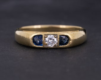 Diamond & Sapphire Three Stone Ring 18k Yellow Gold Engagement Ring Anniversary Ring Gift Jewelry 18 Carat Gold Blue Sapphires