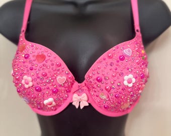 Sujetador rosa sobre rosa