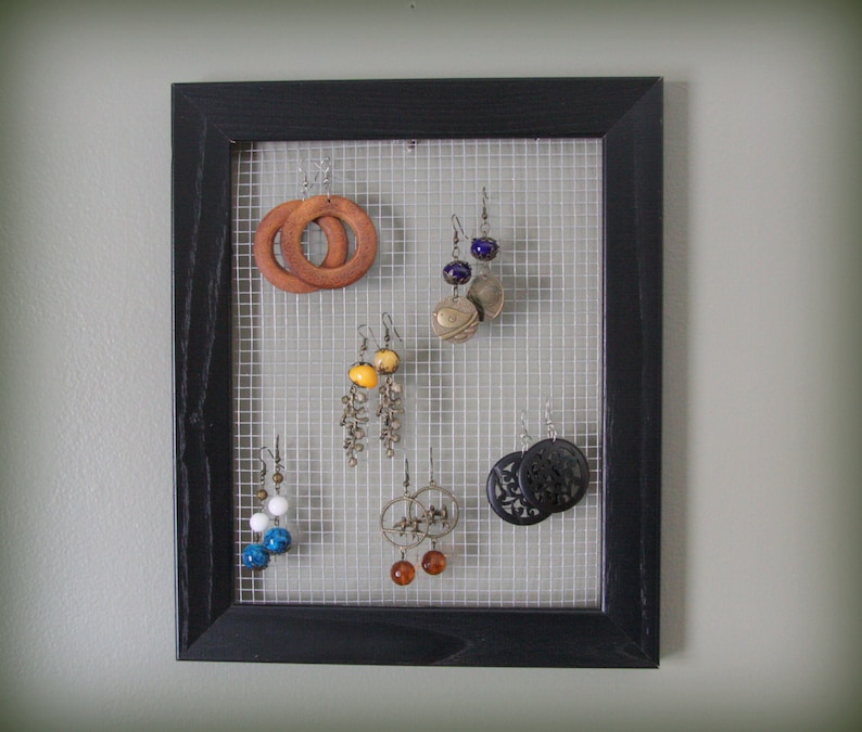 Earring holder, 8 x 10 black earring display, Wire mesh earring hanger, Trendy earring holder, wall earring holder, Simple Earring Holder image 1