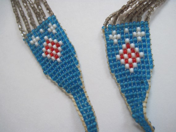 Vintage Native American Seed Beaded Necklace - image 5