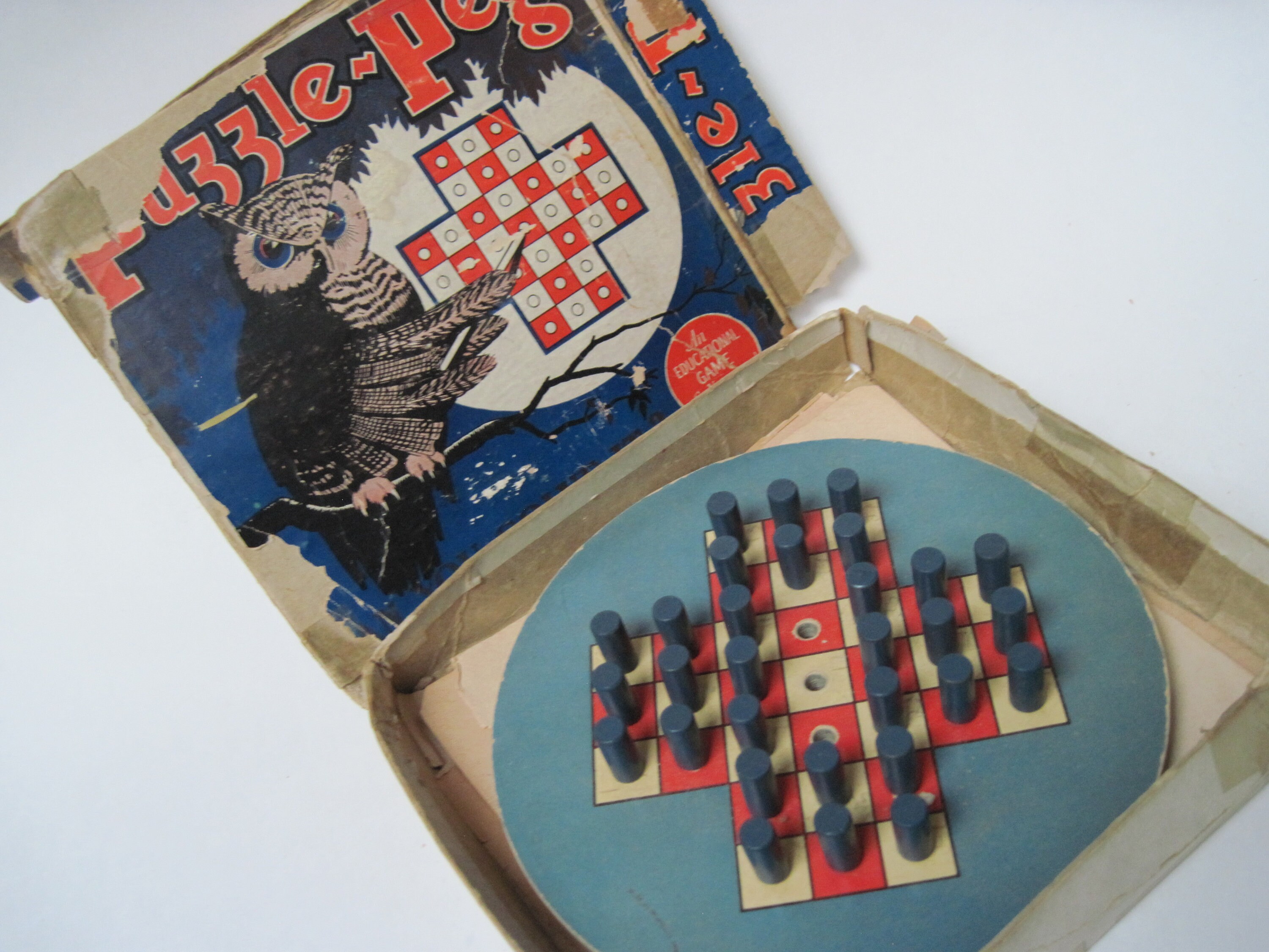 Buy Puzzle Peg Lubbers & Bell Solitaire Game Vintage 1940s Online in India  