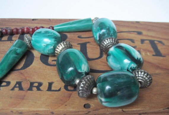 Vintage Chunky Green Lucite Beaded Necklace