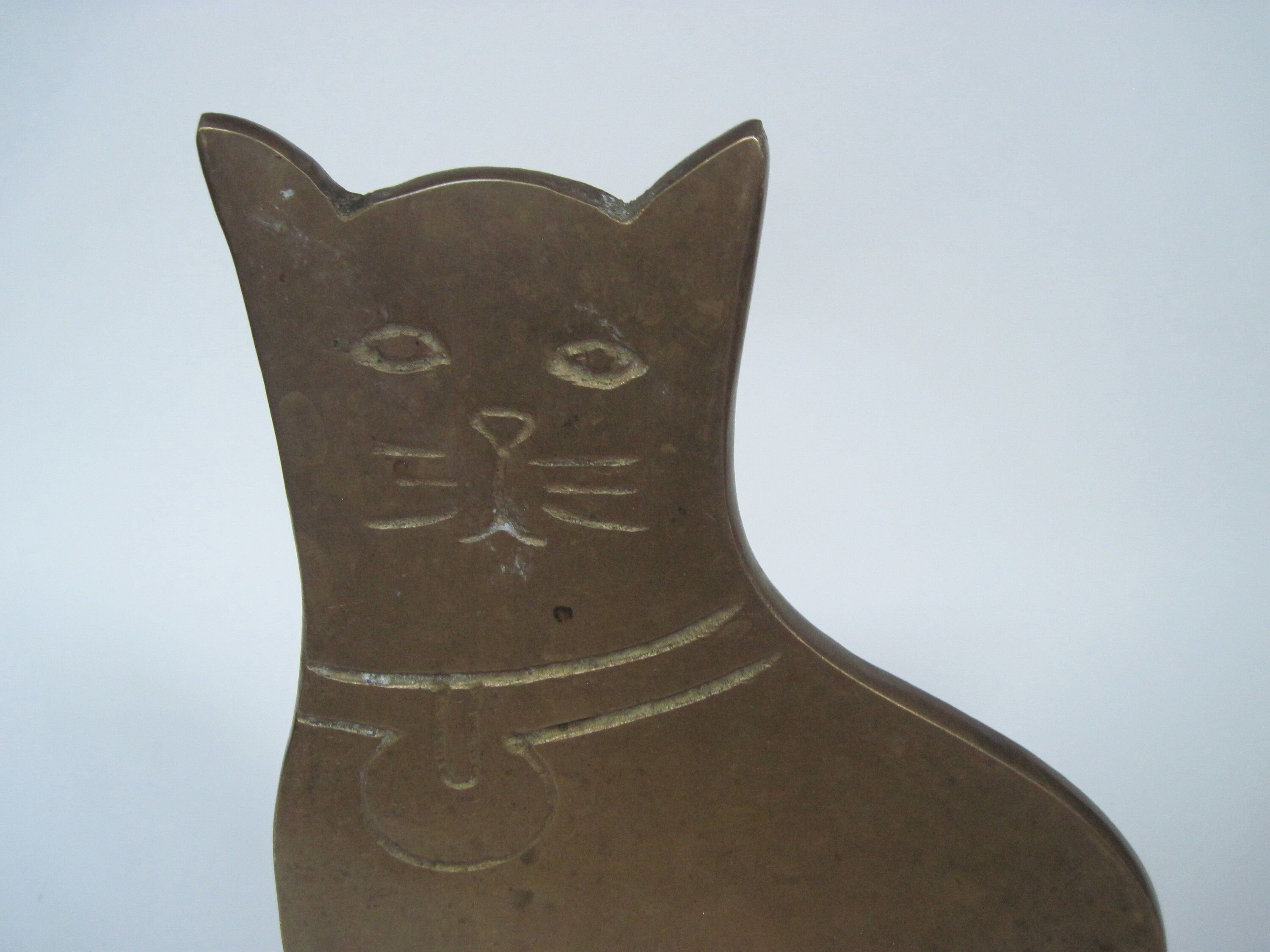 Alchemy Gothic Cat's Kitchen Cutting Board Ceramic Serving Trivet