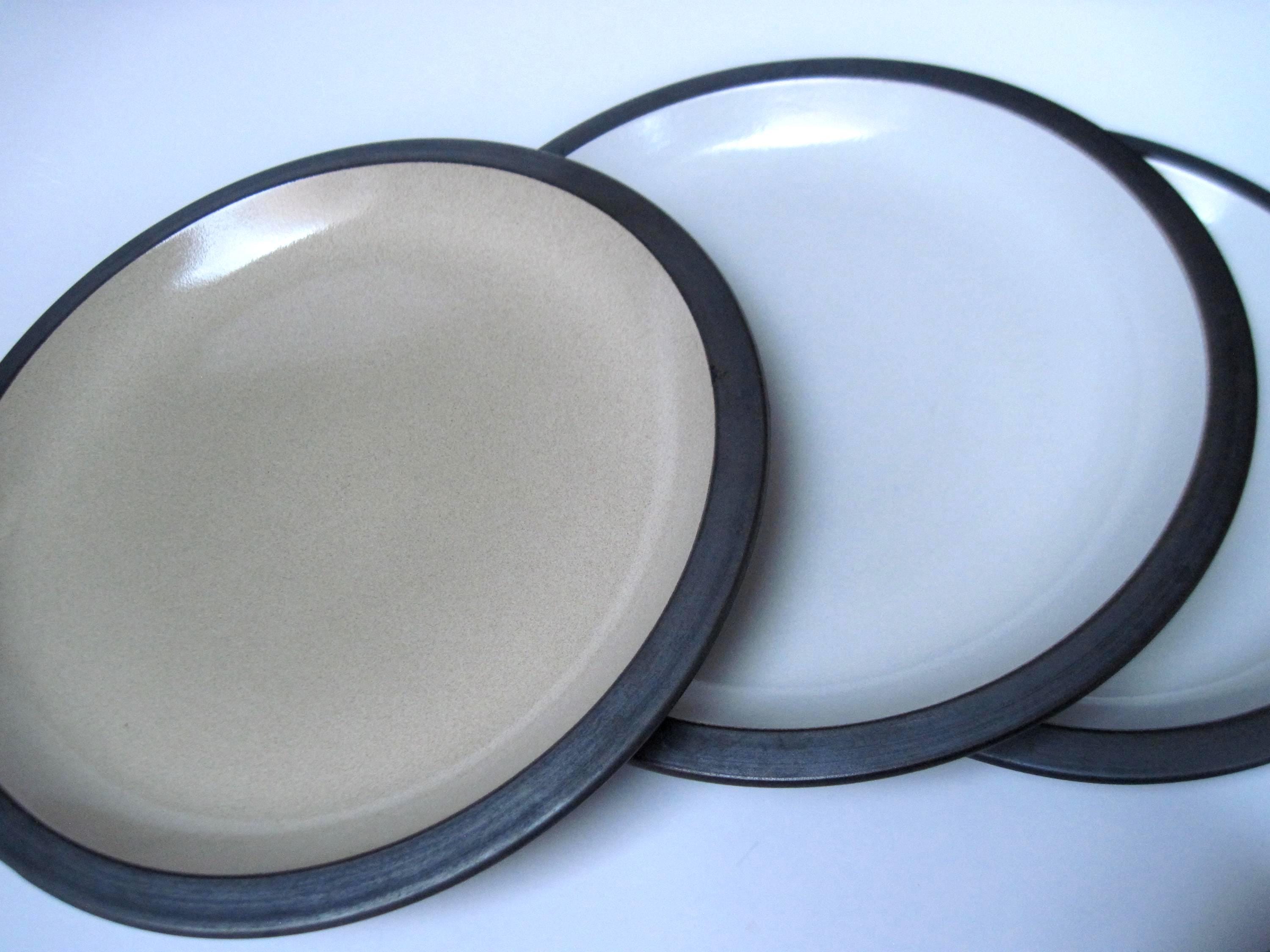 Vintage Heath Ceramics Gourmet Rim Line Plates White and Sand - Etsy