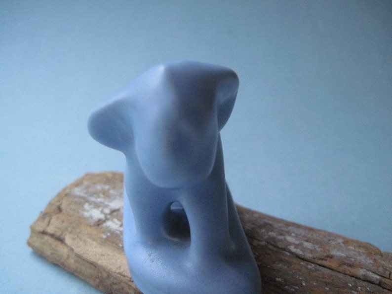 Vintage Ceramic Matte Glaze Blue Animal Elephant Figurine 1940s immagine 4