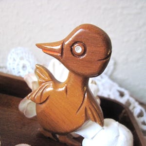 Vintage Carved Wood Duck Bird Pin