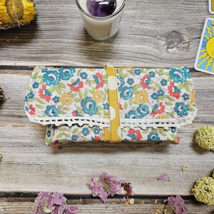 Tarot Deck Bag, Tarot Deck Wrap, Tarot Storage, Handmade Tarot Pouch, Tarot Card Pouch, Indie Tarot Deck Pouch, Tarot Pouch for Reading