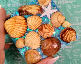 Handmade decorative mini canvas created with real natural shells