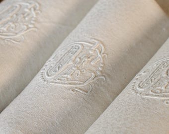 Lot de 6 serviettes de table en lin vintage, France • Serviettes de table monogramme brodé • Décoration de table européenne