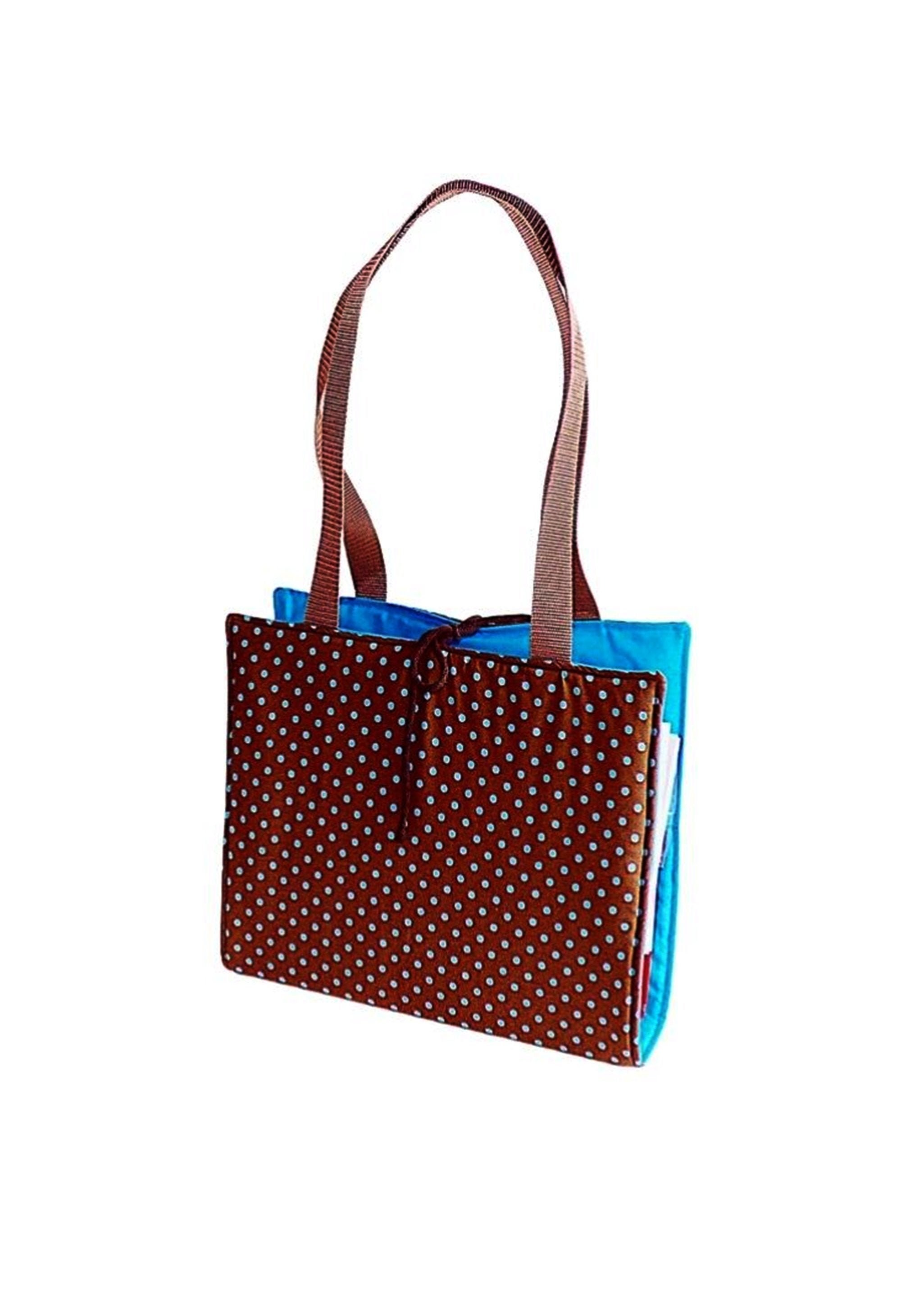 Medium utility best sale tote holly dot