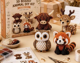 Puede incluir: Un kit de bricolaje de animales con cuentas 3D con un juego de 4 piezas. El kit incluye materiales para crear una vaca de las Highlands, un ciervo, un búho y un panda rojo. Los animales terminados son marrones, naranjas y blancos.