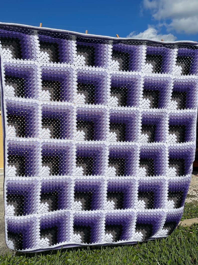 PATTERN 3D Optical Illusion Blanket Afghan Pattern image 1