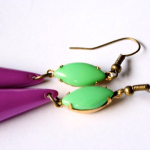 purple green purple teardrop teardrop earrings purple tear drop purple earrings purple green earring retro earring retro style vintage style image 2