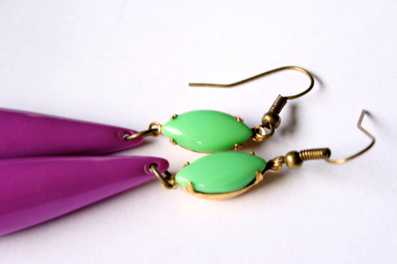 purple green purple teardrop teardrop earrings purple tear drop purple earrings purple green earring retro earring retro style vintage style image 2