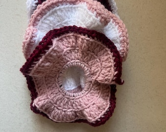 Kleurrijke scrunchies, gehaakt
