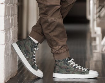 Camo Men’s high top canvas shoes