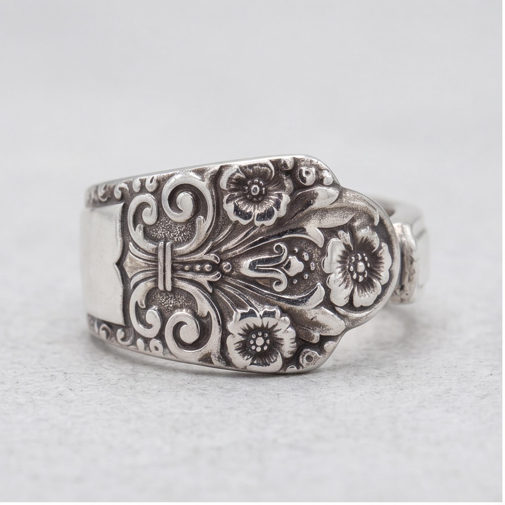 Rogers Oneida Ring - Etsy