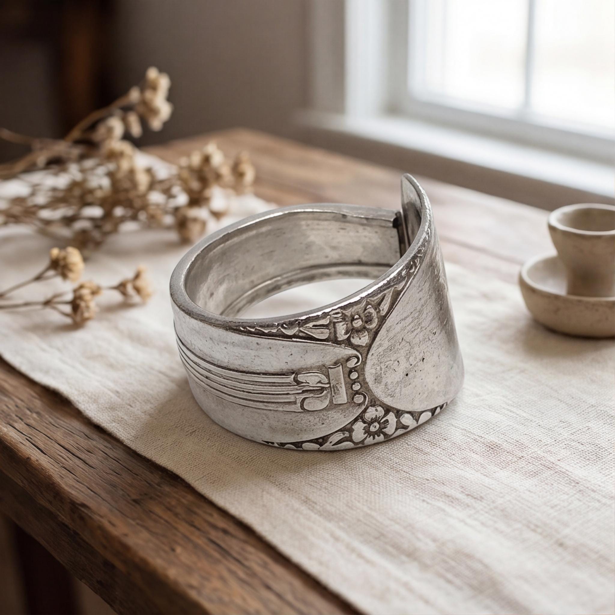 Rogers Oneida Ring - Etsy