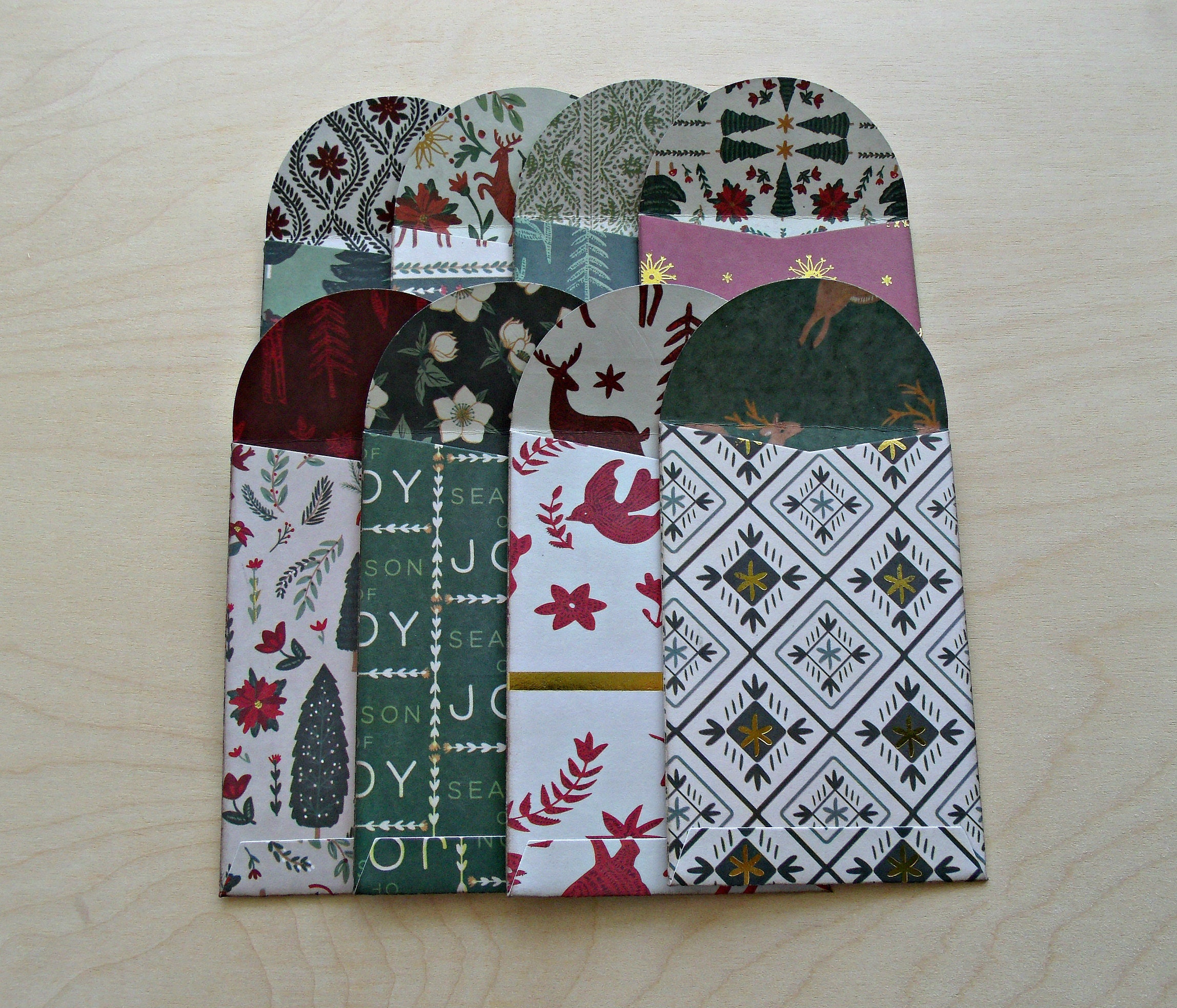 New traditions:Set of 8 Christmas gift card holders,variety die-cut gift card envelopes,mini policy envelopes
