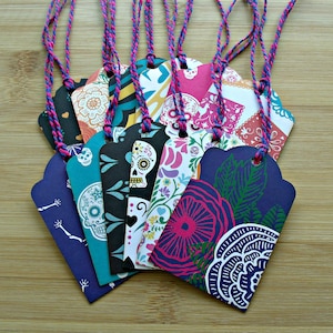Dia de los muertos:Set of 12 variety Halloween gift tags,3''x 2''hanging tags with twine,day of the dead tags