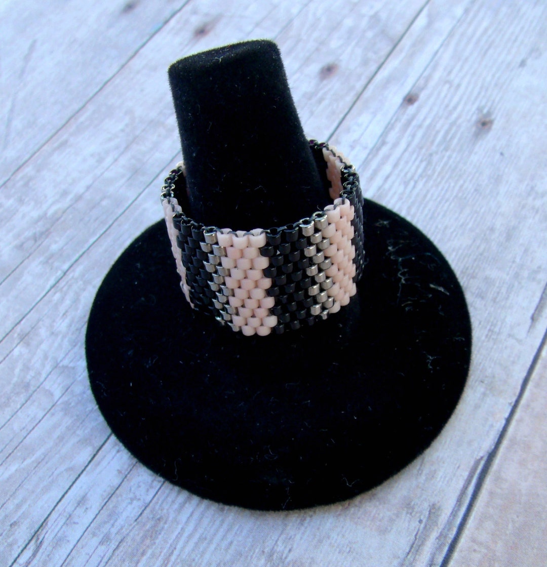 Peyote Beaded Ring,size 10 Miyuki Delicas Seed Bead Ring - Etsy