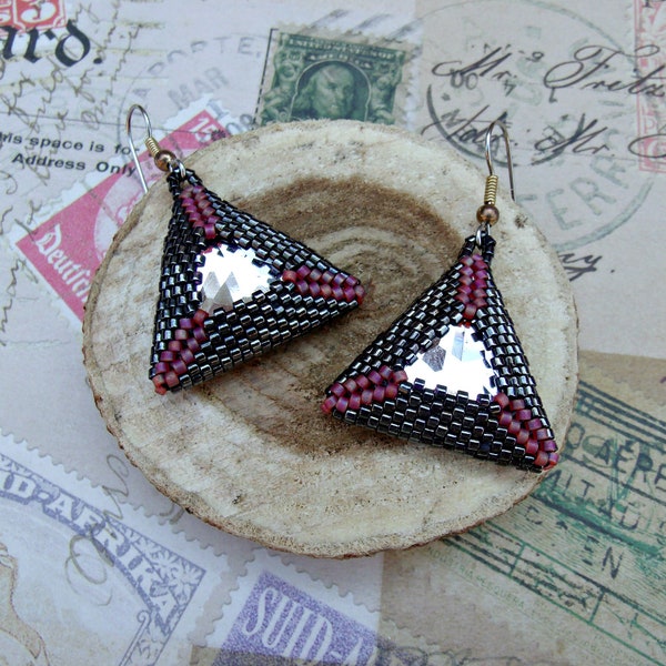 Swarovski bezeled triangles: Peyote stitch earrings,beadwork earrings,crystals,delica seed bead earrings