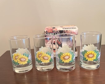 Corelle Impressions Sunsations Juice Glasses – Set of 4 Sunflower Gingham 7oz NOS NIB
