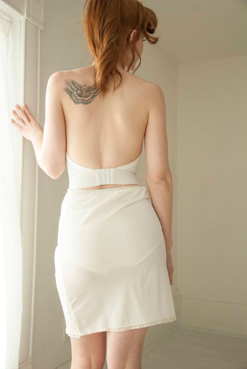 Vintage 1950s white embroidered half slip kneelength short Etsy