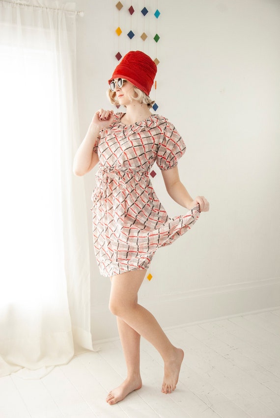 Vintage 1930s playsuit set, white red black plaid… - image 1