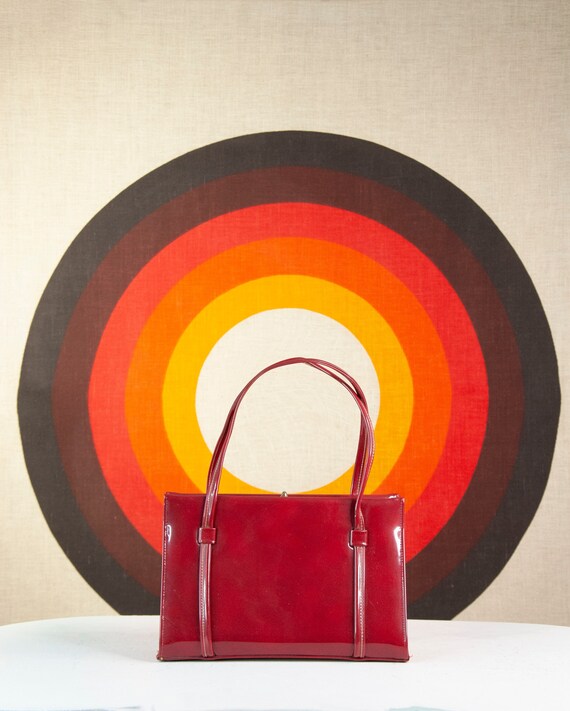 Vintage maroon vinyl purse, red 1960s boxy mod han