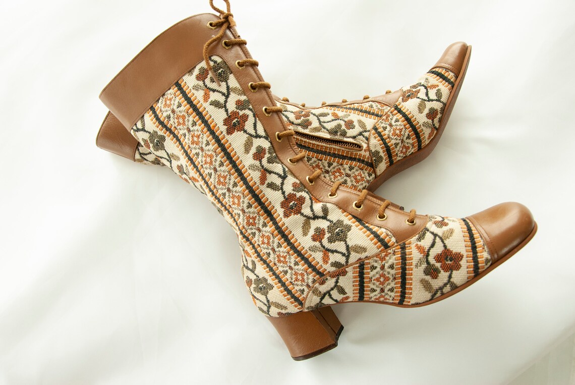 Vintage Floral Tapestry Boots 1960s White Brown Twotone Etsy