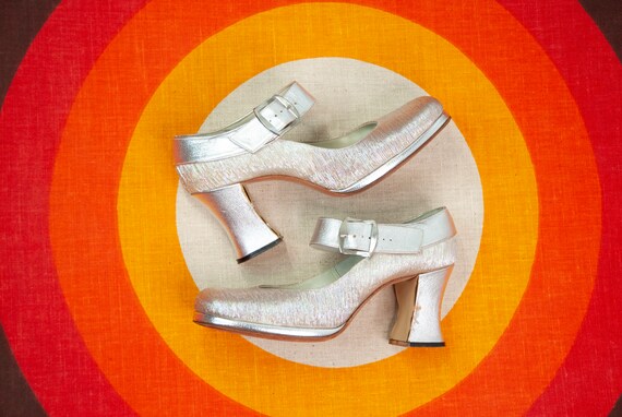 Vintage 1960s silver lamé shoes, tall Mary Janes p