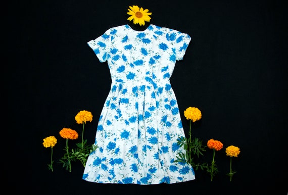 Vintage 1960s blue floral dress, white short sleev