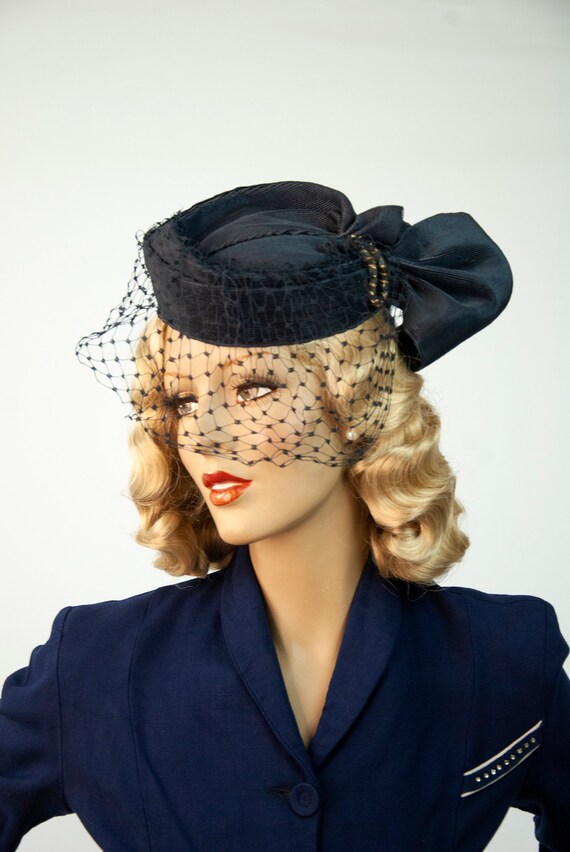 Vintage 1940s Navy Blue Hat Formal 