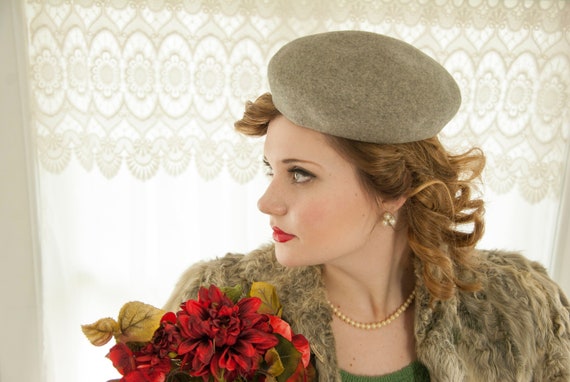 Vintage 1940s Gray Beret Hat Wool 1950s Pin Up Tall Round Etsy