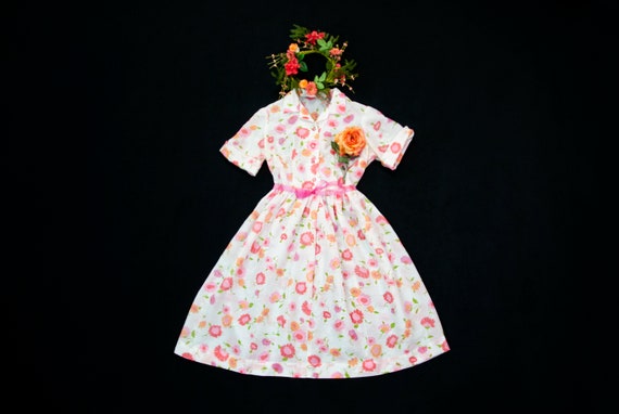 Vintage 1960s white floral dress, pink coral orang