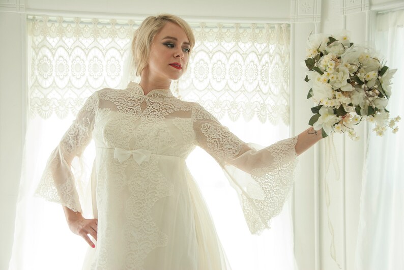 Vintage Bell Sleeve Wedding Dress