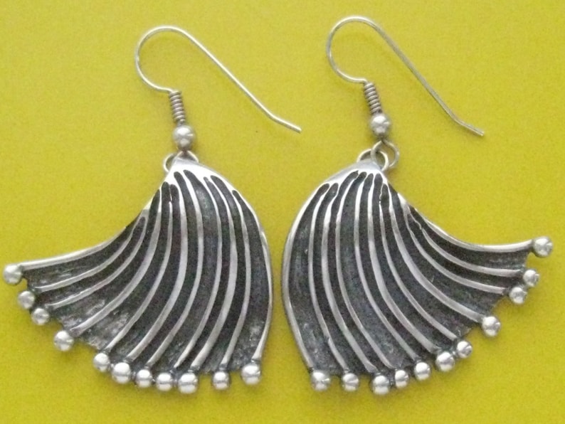 DAVID ANDERSEN Sterling Earrings Mid Century Modern Signed Contoured Wavy Fan like Drops have Raised Lines with Ball Ends.