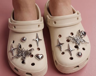 Ciondoli per scarpe in plastica color argento (10 pezzi) – graziosa farfalla e stella, elegante regalo vintage