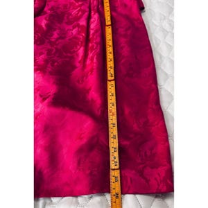Conjunto de traje de falda peplum de jacquard floral de seda Adrianna Papell – Rosa fucsia imagen 7