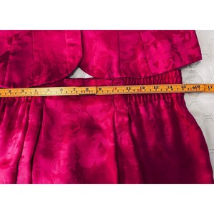Conjunto de traje de falda peplum de jacquard floral de seda Adrianna Papell – Rosa fucsia imagen 6