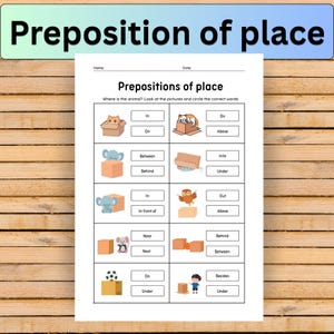 Puede incluir: Una hoja de trabajo educativa titulada Prepositions of place que presenta diez filas de ilustraciones que muestran animales y objetos en relación con cajas, con opciones de texto para rodear la preposición correcta en cada caso.