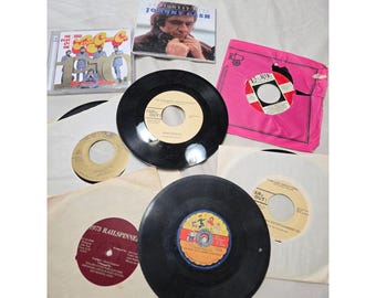 Lote de discos y CDs antiguos de Johnny Cash de 1910, Fruitgum Co., Snoopy's Christmas (45 rpm)