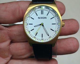 メンズ ニクソン クルー ウォッチ 39mm