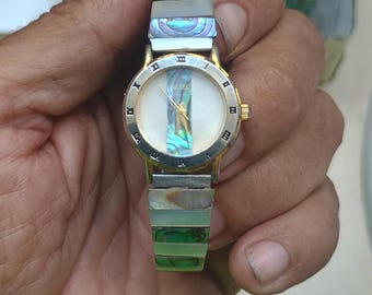Damen Vintage Netec Abalone Perlmuttuhr