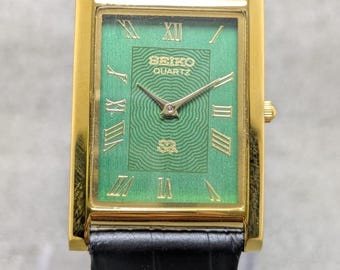 Seiko Quarz Rechteck Grünes Zifferblatt Schwarz Band römische Ziffern Herrenuhr