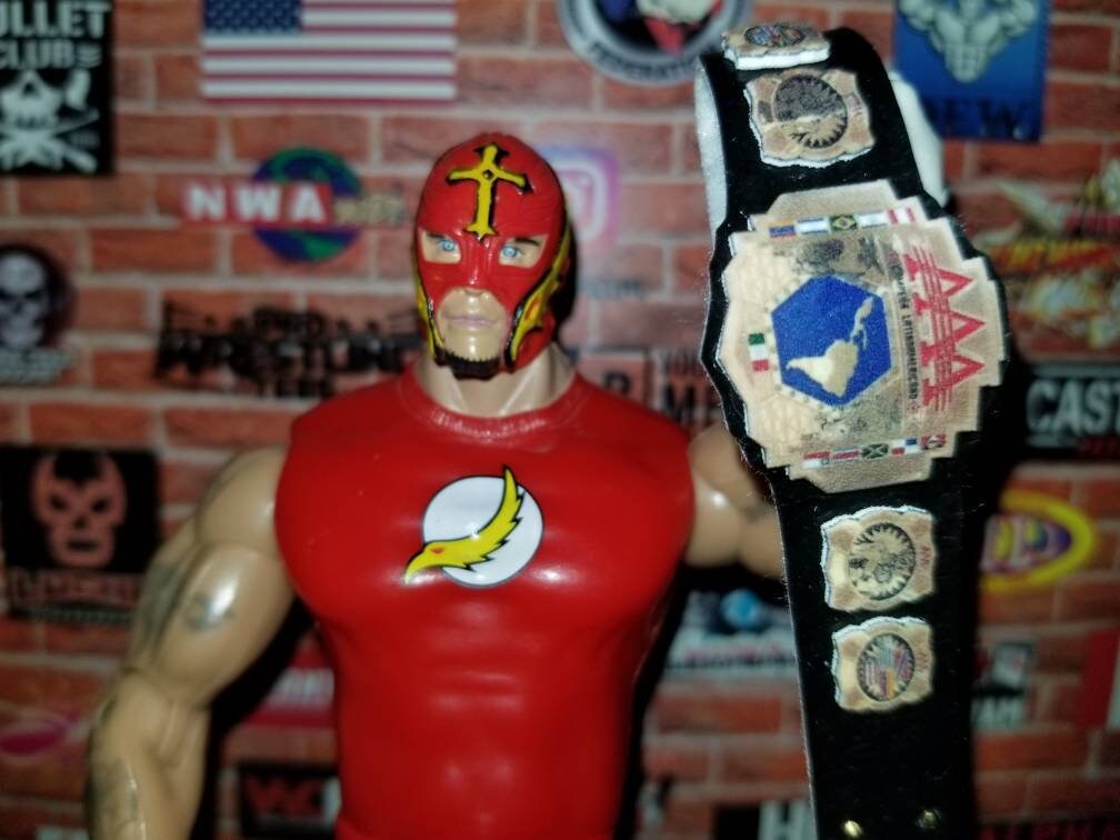 aaa wrestling figures