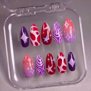 Y2K Press On Nails: Abstract Swirl Fake Nail Set, Red Purple Star False Manicure